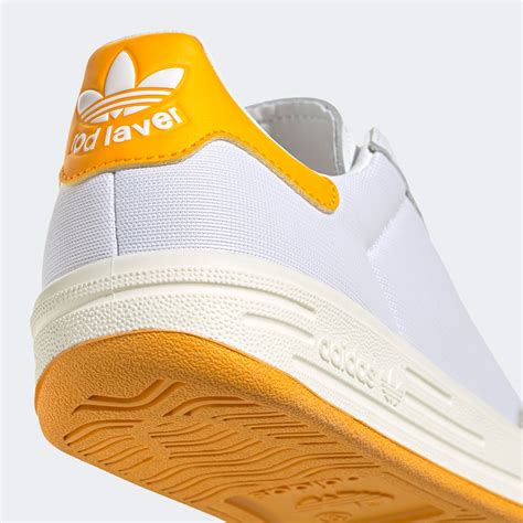 Rod Laver Adidas sneakers